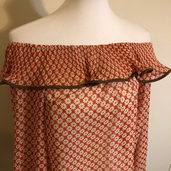 A’reve Anthropologie Red Off Shoulder Floral Top - Picture 6 of 11